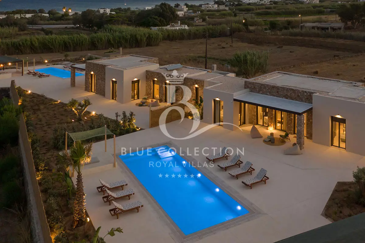 Private 2-Villas Complex for Rent in Paros – Greece | REF: 180413121 | CODE: PRS-41 | 2 Private Swimming Pools 