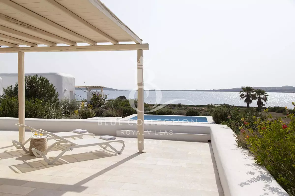 Paros Villas - Private Villa for Rent | REF: 180413214 | CODE: PRS-46 | Private Pool | Sea & Sunrise View | Sleeps 8 | 4 Bedrooms | 2 Bathrooms